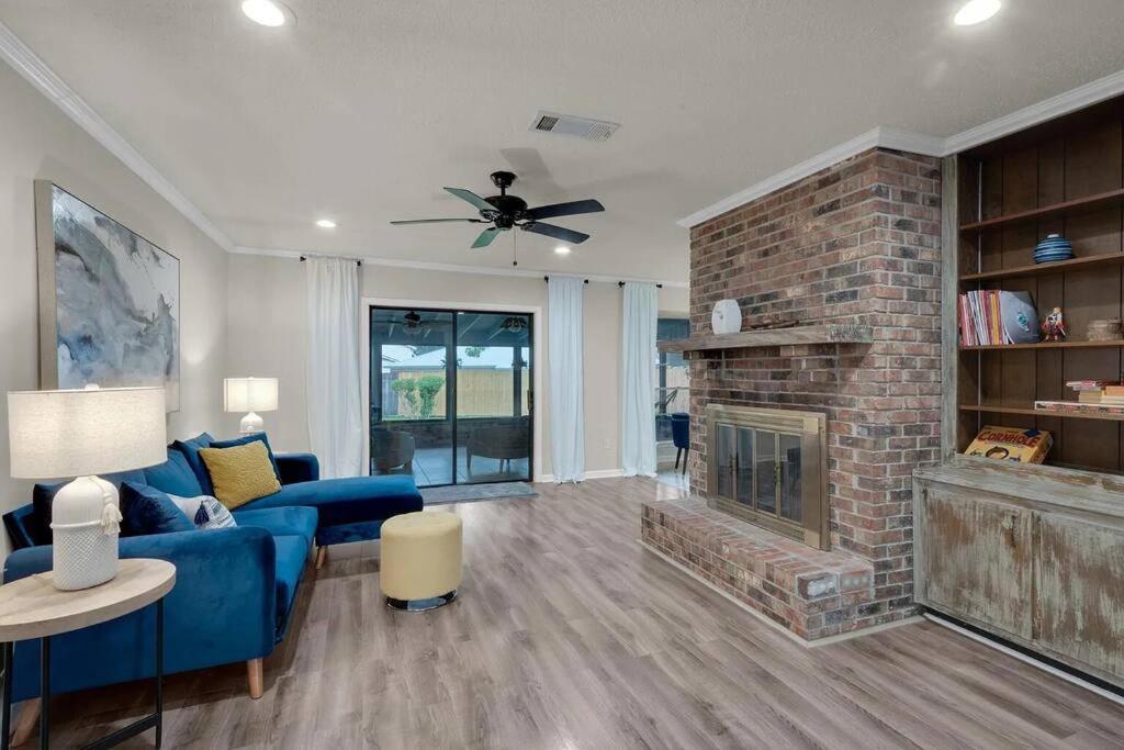 Quiet Relaxing Home - Close To Downtown & Beach 4Br-2Bt Pensacola Exterior foto